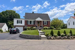 46 Rosemary Dr, Bridgeport, CT 06606 - Photo 1