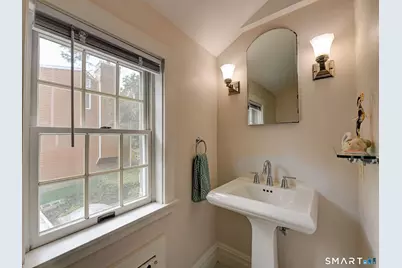 90 Weed Hill Avenue, Stamford, CT 06907 - Photo 11