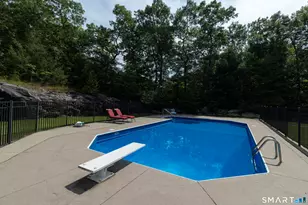 14 James Vincent Dr, Clinton, CT 06413 - Photo 33