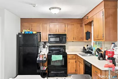 12 Towne House Lane #12, Wethersfield, CT 06109 - Photo 9