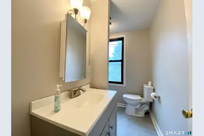 12 Bishop Street, New Haven, CT 06511 - Photo 11