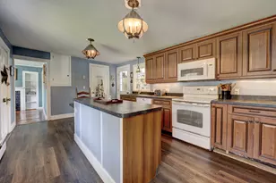 187 Eastford Rd, Eastford, CT 06242 - Photo 13