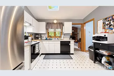 17 Pier Court, Milford, CT 06460 - Photo 5