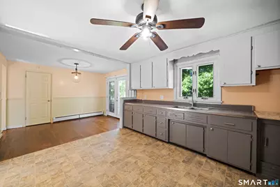 6 Carmella Terrace, Enfield, CT 06082 - Photo 7