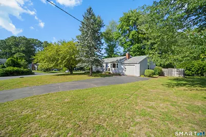 6 Carmella Terrace, Enfield, CT 06082 - Photo 3