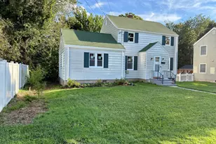 33 Marcroft St, Stratford, CT 06614 - Photo 9