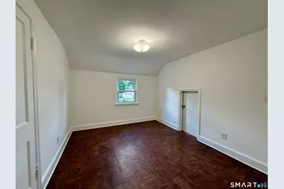 33 Marcroft Street, Stratford, CT 06614 - Photo 31