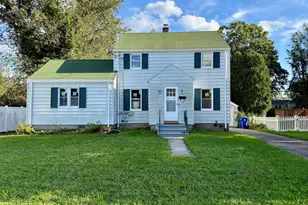 33 Marcroft St, Stratford, CT 06614 - Photo 7