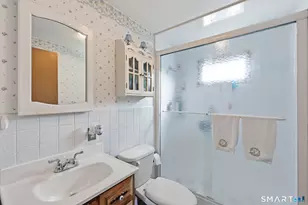 155 Baker St, Bridgeport, CT 06606 - Photo 19