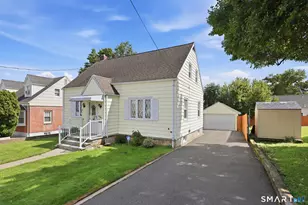 155 Baker St, Bridgeport, CT 06606 - Photo 3