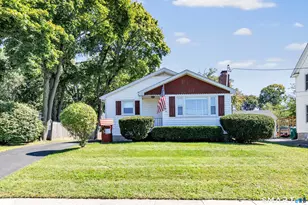 90 Elliott St, Stratford, CT 06614 - Photo 1