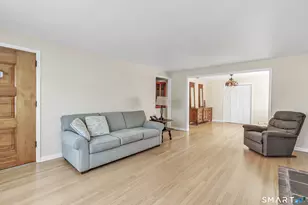 90 Elliott St, Stratford, CT 06614 - Photo 5