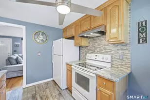 19 Marion St, Hartford, CT 06106 - Photo 13