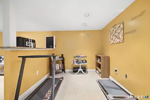 19 Marion St, Hartford, CT 06106 - Photo 27