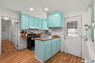 752 E Broadway, Milford, CT 06460 - Photo 11