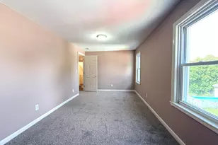 105-107 S Chestnut St, Plainfield, CT 06387 - Photo 15