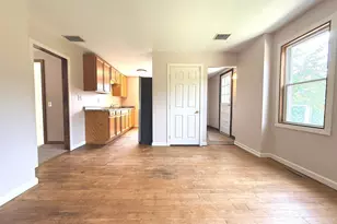 105-107 S Chestnut St, Plainfield, CT 06387 - Photo 19