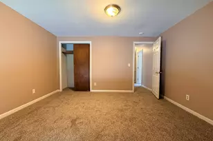 105-107 S Chestnut St, Plainfield, CT 06387 - Photo 17