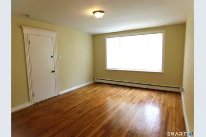129 Kent Avenue, Bridgeport, CT 06610 - Photo 5