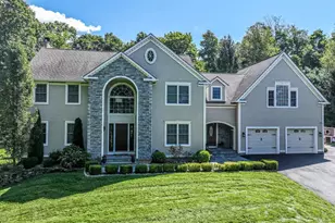 27 Brittany Dr, Durham, CT 06422 - Photo 1