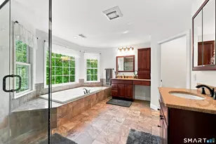16 Margerie View Dr, Danbury, CT 06811 - Photo 25
