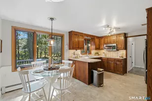15 Sanctuary Dr, Simsbury, CT 06070 - Photo 11