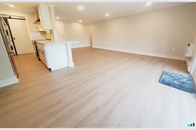 85 Riverside Avenue #F7, Stamford, CT 06905 - Photo 7
