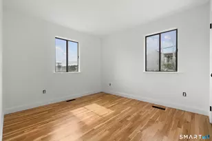 66 Van Buskirk Ave, Stamford, CT 06902 - Photo 15
