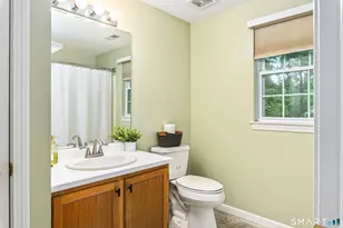 1905 Meadowview Dr, East Windsor, CT 06088 - Photo 27