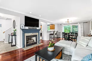 1905 Meadowview Dr, East Windsor, CT 06088 - Photo 7