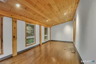 6 E Hayes Rd, East Hampton, CT 06424 - Photo 9