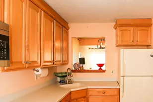 19 Woodway Rd, Stamford, CT 06907 - Photo 11