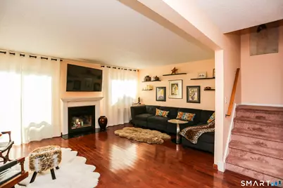 19 Woodway Road #16, Stamford, CT 06907 - Photo 3