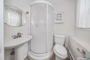 68 Eagle Pl, West Haven, CT 06516 - Photo 33