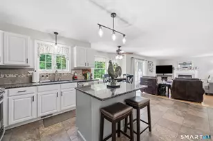 2 Clinton Ln, Enfield, CT 06082 - Photo 11