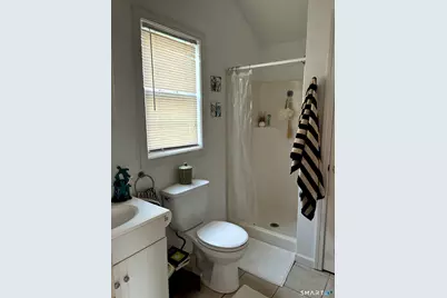 10 East Avenue, Milford, CT 06460 - Photo 11
