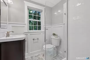 26 Minister Brook Dr, Simsbury, CT 06070 - Photo 11
