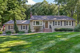 26 Minister Brook Dr, Simsbury, CT 06070 - Photo 37