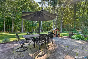 26 Minister Brook Dr, Simsbury, CT 06070 - Photo 27