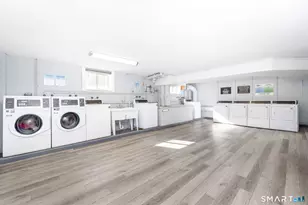 887 Farmington Ave, West Hartford, CT 06119 - Photo 25