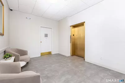 887 Farmington Avenue #6F, West Hartford, CT 06119 - Photo 5