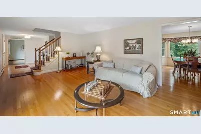 21 Watson Drive, Simsbury, CT 06070 - Photo 19