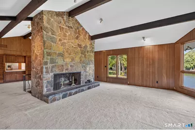 154 Driftwood Lane, Trumbull, CT 06611 - Photo 5