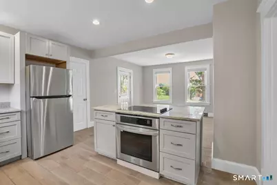 672 East Main Street, Middletown, CT 06457 - Photo 5