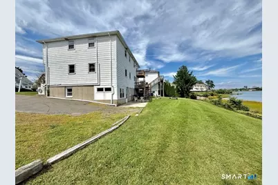 3 Bayview Place #Lower Level, West Haven, CT 06516 - Photo 9