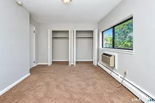 214 Oakville Ave, Waterbury, CT 06708 - Photo 25