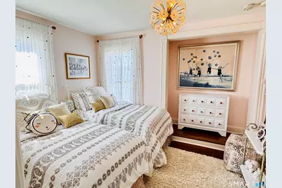 233 Rowayton Avenue, Norwalk, CT 06853 - Photo 17