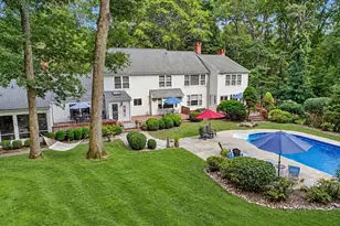 550 Wellington Dr, Fairfield, CT 06824 - Photo 1