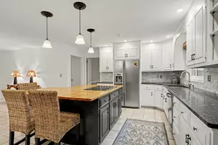 550 Wellington Dr, Fairfield, CT 06824 - Photo 9