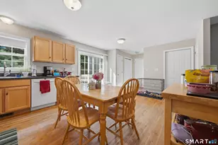 108 Waverly Ave, Milford, CT 06461 - Photo 7